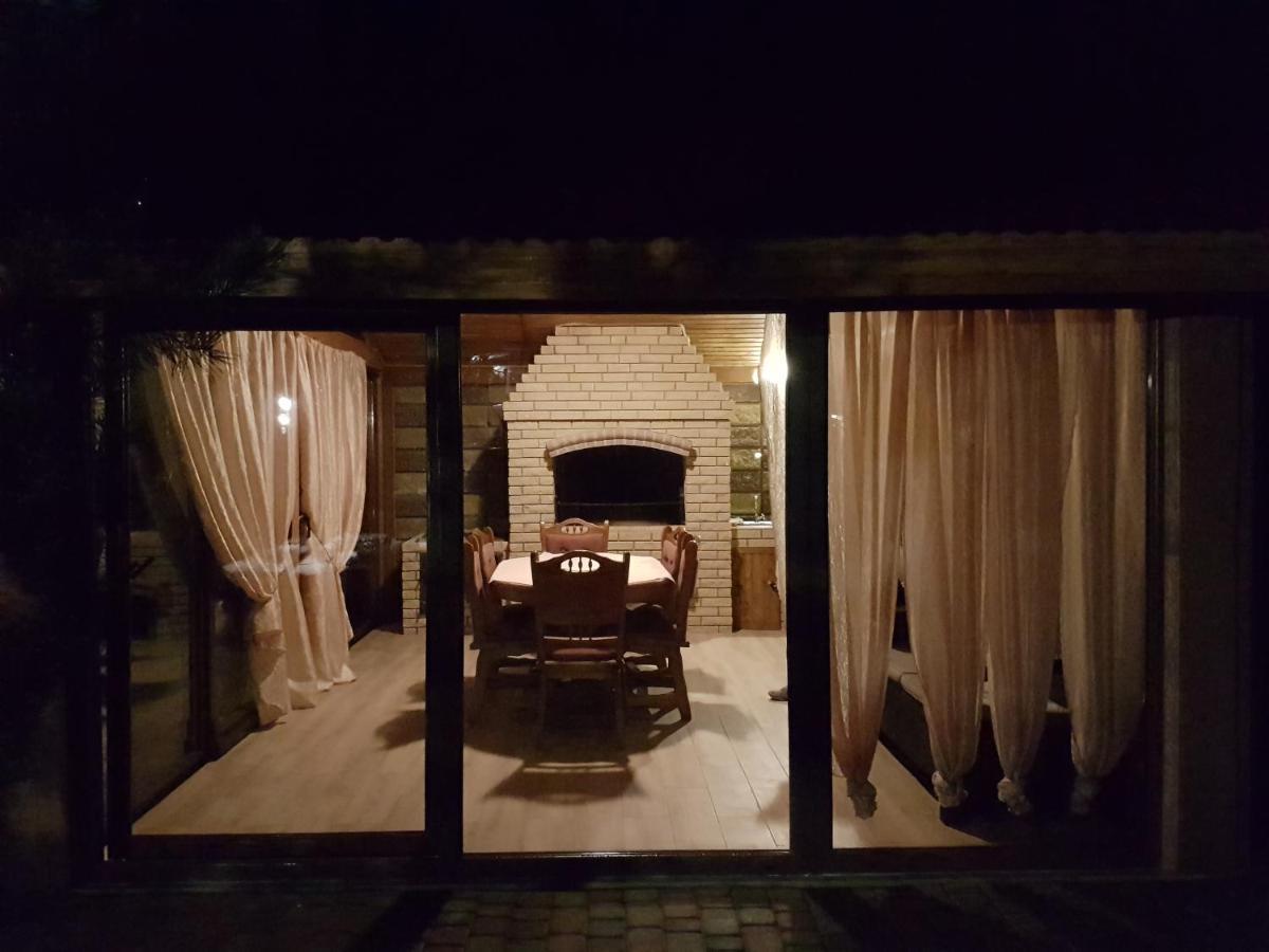 U Neli Hotel Solochin Bagian luar foto
