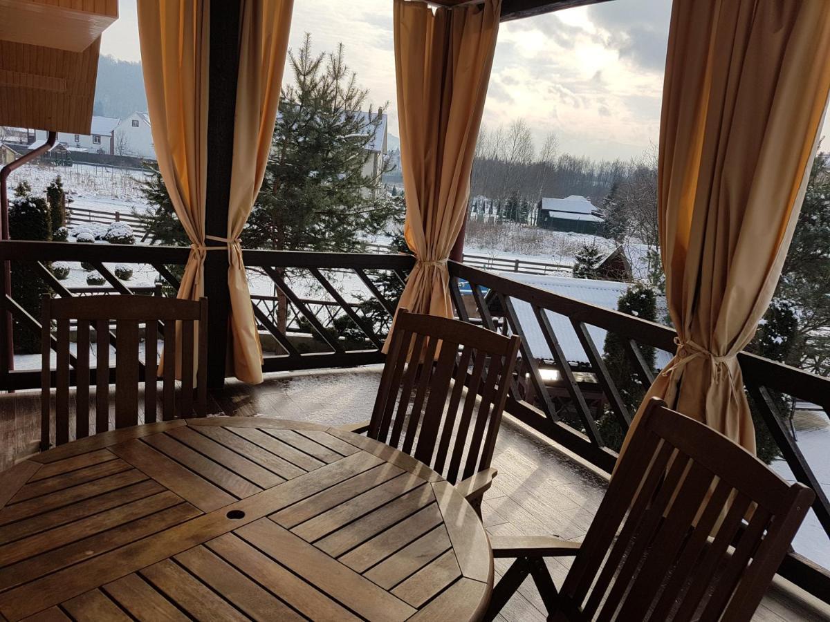 U Neli Hotel Solochin Bagian luar foto